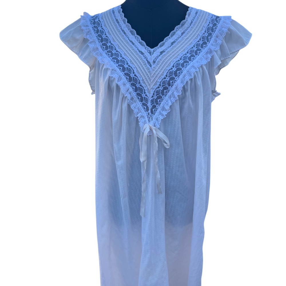 Vintage Peach Barbizon Nightgown